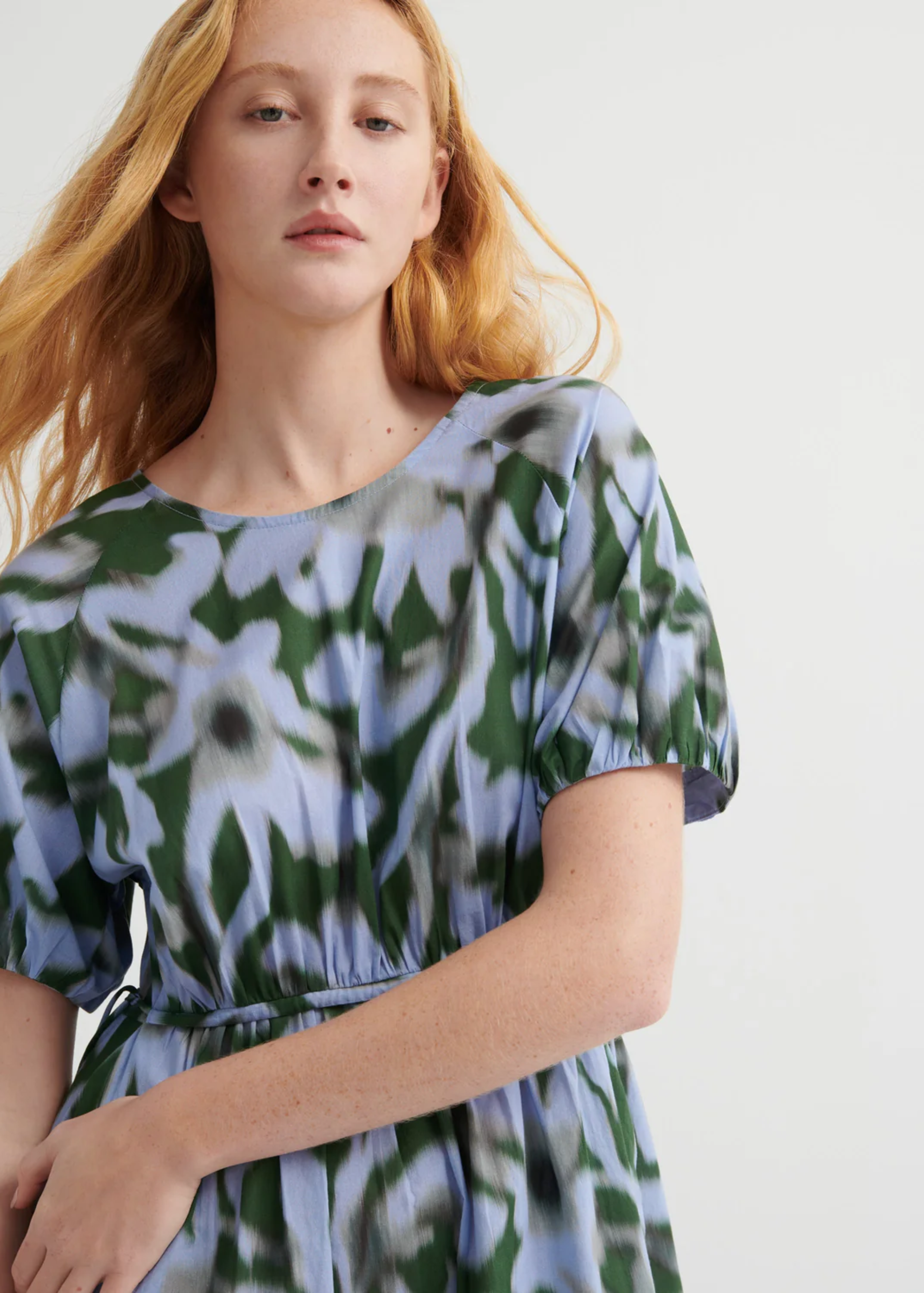 Illustrate dress
